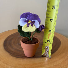 Load image into Gallery viewer, Pansy Felt Forever Flower: Peach