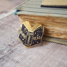 Load image into Gallery viewer, Readers Gonna Read - Book Lover Enamel Pin Badge - Reading