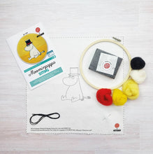 Load image into Gallery viewer, Moominpappa Sitting Needle Felt Craft Kit