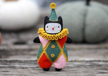 Load image into Gallery viewer, Harlequin Cat Felt Doll Kit