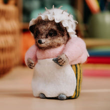 Load image into Gallery viewer, Beatrix Potter - Mrs. Tiggy-Winkle Ironing Needle Felting Craft Kit