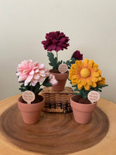 Load image into Gallery viewer, “You’re the best ‘Mum’” Chrysanthemum Felt Forever Flower: Dark Pink