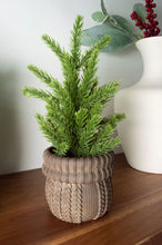 Load image into Gallery viewer, Cozy Sweater Pot - Mocha