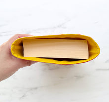 Load image into Gallery viewer, Rainbow Scallops Padded Book Sleeve: Large
