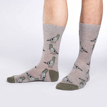 Load image into Gallery viewer, Men's Pigeons Socks: Shoe Size 7-12
