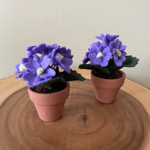Load image into Gallery viewer, Primrose Felt Forever Flower (February Birth Month Flower): Purple
