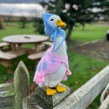Load image into Gallery viewer, Beatrix Potter - Jemima Puddleduck Needle Felting Craft Kit
