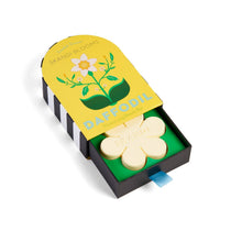Load image into Gallery viewer, Daffodil Bar Soap
